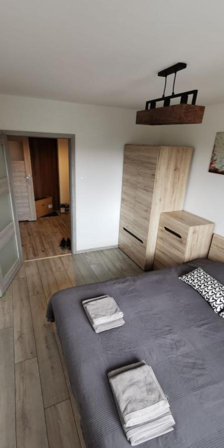 Highway To Apartment *